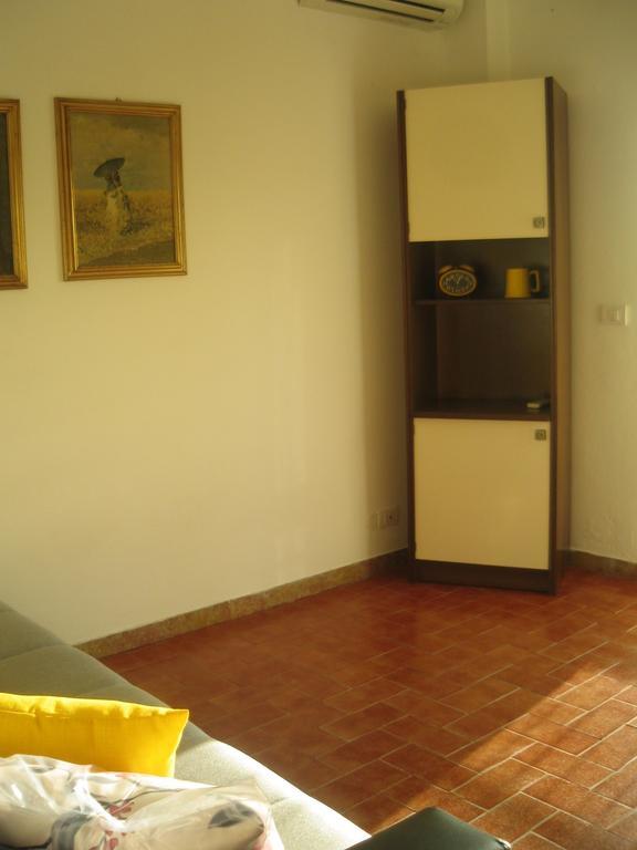 Villa Manuela Apartment Marinella di Sarzana Dış mekan fotoğraf