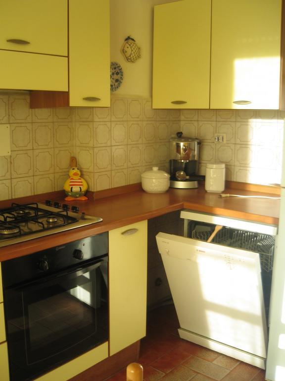 Villa Manuela Apartment Marinella di Sarzana Dış mekan fotoğraf